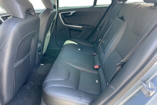 Volvo V60 Cross Country vaihtoauto