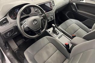 Volkswagen Golf Sportsvan vaihtoauto