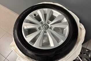 Volkswagen Golf Sportsvan vaihtoauto