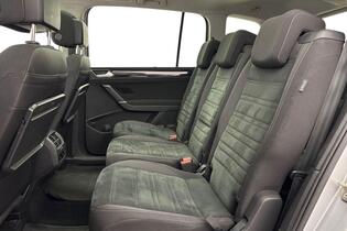 Volkswagen Touran vaihtoauto