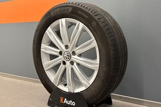 Volkswagen Touran vaihtoauto