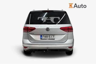 Volkswagen Touran vaihtoauto