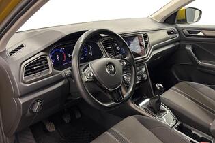 Volkswagen T-Roc vaihtoauto