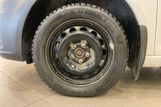 Volkswagen Caddy Maxi vaihtoauto