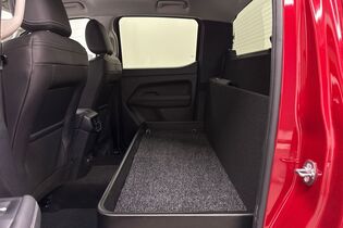 Volkswagen Amarok vaihtoauto