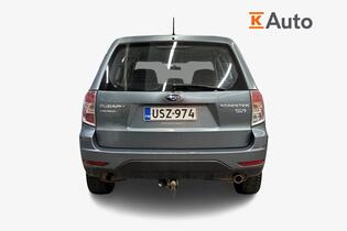 Subaru Forester vaihtoauto
