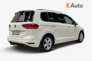 Volkswagen Touran vaihtoauto