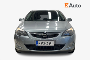 Opel Astra vaihtoauto