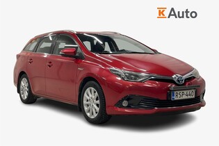 Toyota Auris vaihtoauto