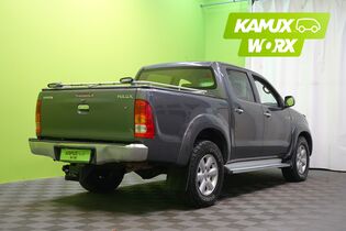 Toyota Hilux vaihtoauto