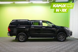 Toyota Hilux vaihtoauto