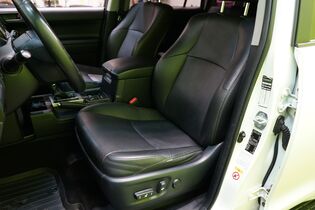 Toyota Land Cruiser vaihtoauto