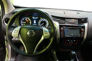 Nissan Navara vaihtoauto