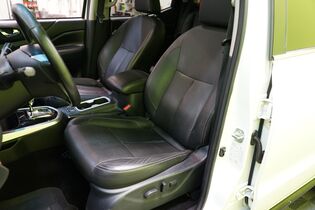 Nissan Navara vaihtoauto