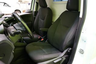 Ford Transit Courier vaihtoauto