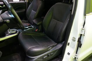 Nissan Navara vaihtoauto