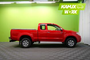 Toyota Hilux vaihtoauto