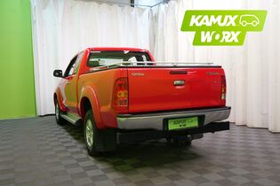 Toyota Hilux vaihtoauto