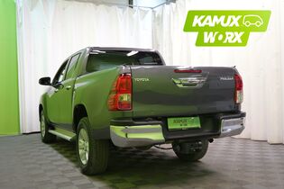 Toyota Hilux vaihtoauto