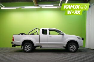 Toyota Hilux vaihtoauto