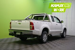 Toyota Hilux vaihtoauto