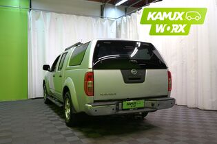 Nissan Navara vaihtoauto