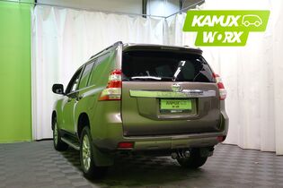 Toyota Land Cruiser vaihtoauto