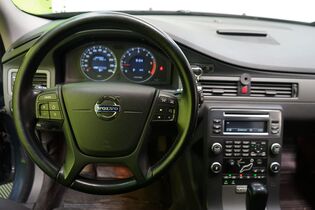 Volvo V70 vaihtoauto