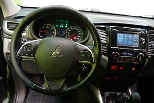 Mitsubishi L200 vaihtoauto