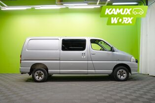 Toyota Hiace vaihtoauto