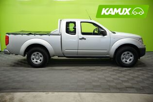 Nissan Navara vaihtoauto