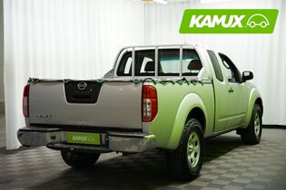 Nissan Navara vaihtoauto