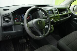 Volkswagen Caravelle vaihtoauto