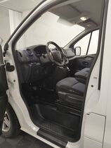 Opel Vivaro vaihtoauto