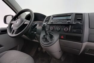 Volkswagen Caravelle vaihtoauto