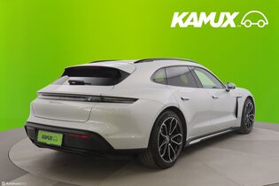 Porsche Taycan vaihtoauto