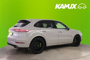 Porsche Cayenne vaihtoauto