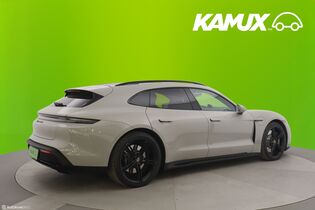 Porsche Taycan vaihtoauto