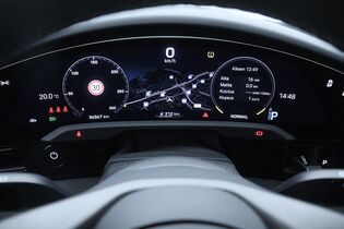 Porsche Taycan vaihtoauto
