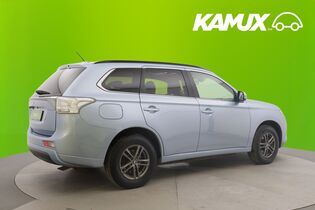Mitsubishi Outlander PHEV vaihtoauto