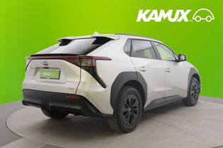 Toyota bZ4X vaihtoauto