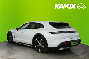 Porsche Taycan vaihtoauto