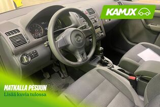 Volkswagen Touran vaihtoauto