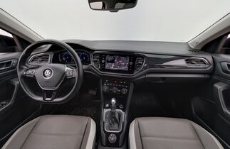 Volkswagen T-Roc vaihtoauto