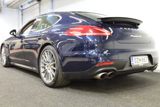 Porsche Panamera vaihtoauto