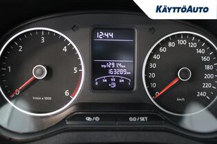 Volkswagen Amarok vaihtoauto