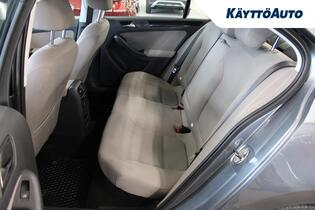 Volkswagen Jetta vaihtoauto