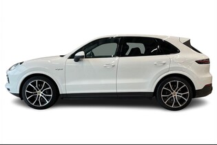 Porsche Cayenne vaihtoauto