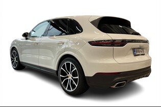 Porsche Cayenne vaihtoauto