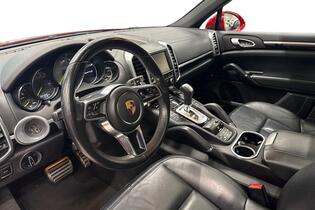 Porsche Cayenne vaihtoauto